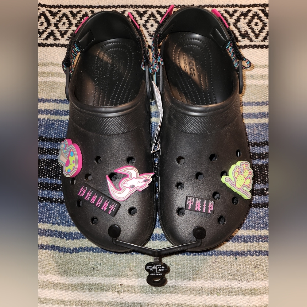 Crocs Desert Trip